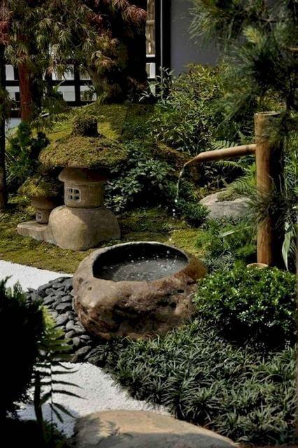 17 Calm and Peaceful Japanese Garden Ideas - 81