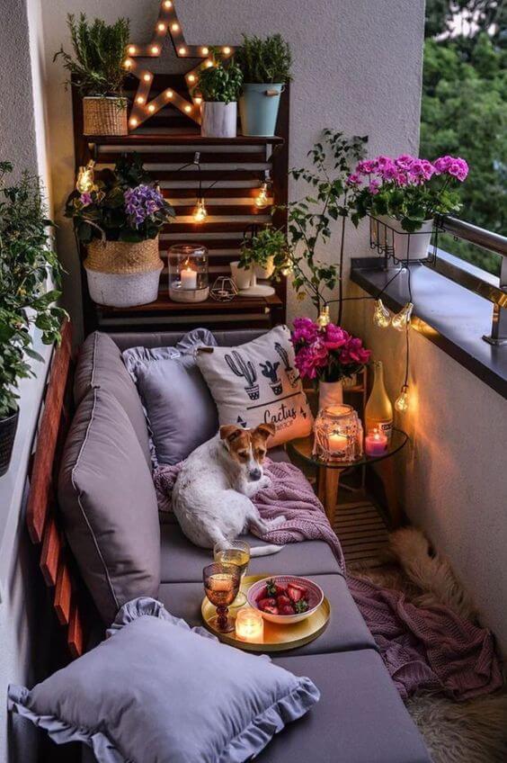 20 Beautiful Balcony Garden Ideas With String Lights