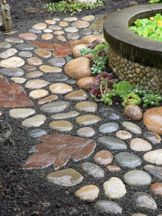 22 Charming Garden Ideas That Are Inspired By Natural Pebbles - 145
