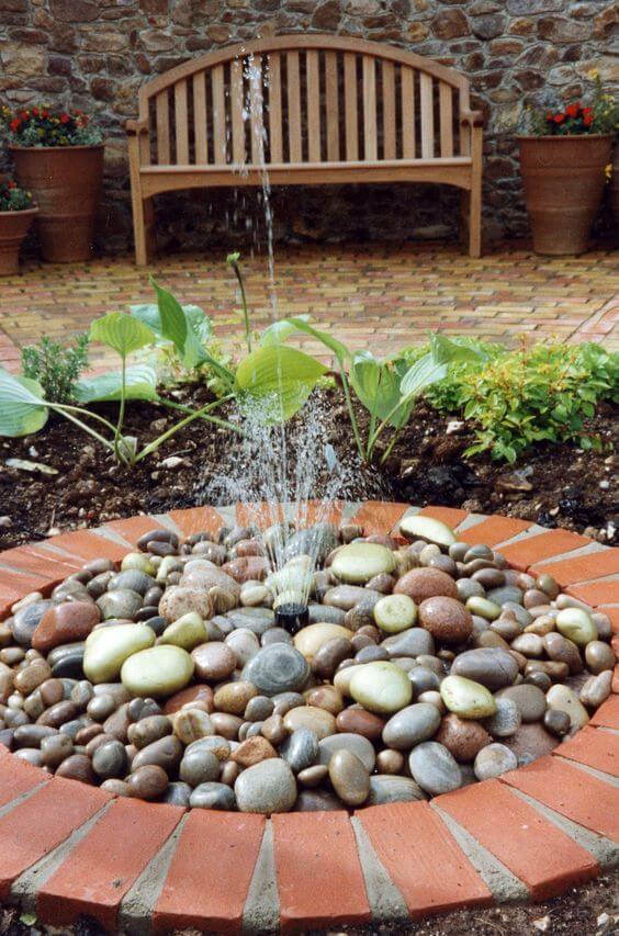 22 Charming Garden Ideas That Are Inspired By Natural Pebbles - 155