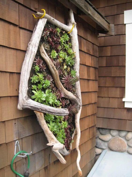 21 Creative And Easy Driftwood Ideas For Home And Garden - 135