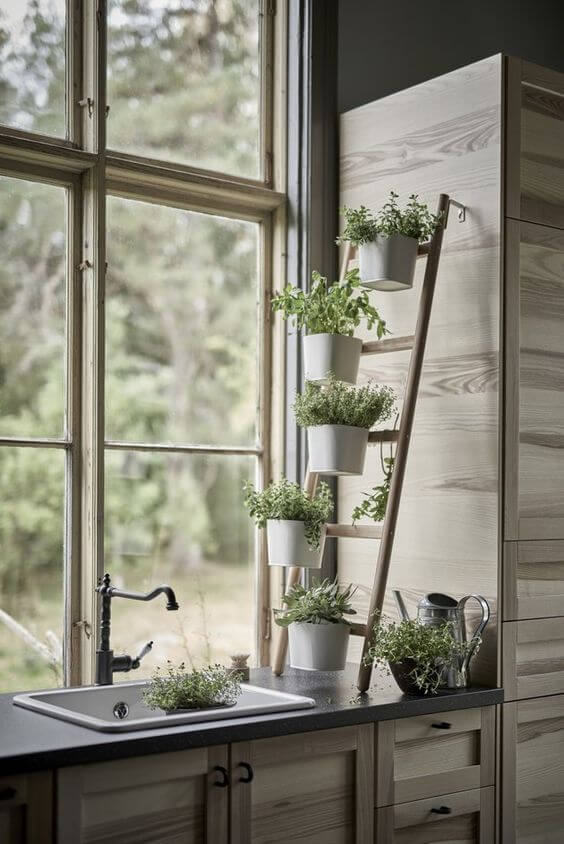 25 Easy And Simple Ideas To Decor Window Sill - 169