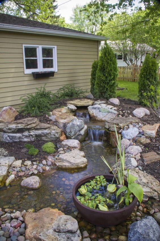 28 Best Beautiful Water Garden Ideas – 221