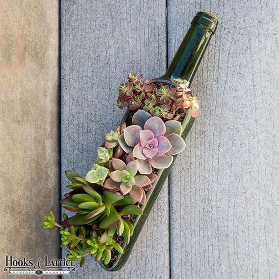 23 Creative DIY Succulent Planter Ideas To Place On Desk And Tabletop - 171