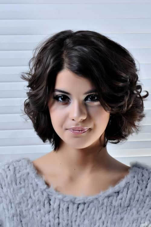 16 Super-Trendy Short Flattering Hairstyles You Can’t Miss - 117