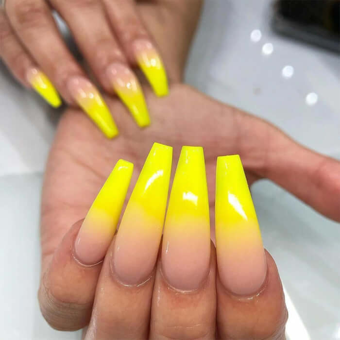 Stunning Ombre Nail Designs That Are Must-Haves This Season - 331