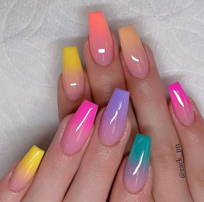 Stunning Ombre Nail Designs That Are Must-Haves This Season - 333
