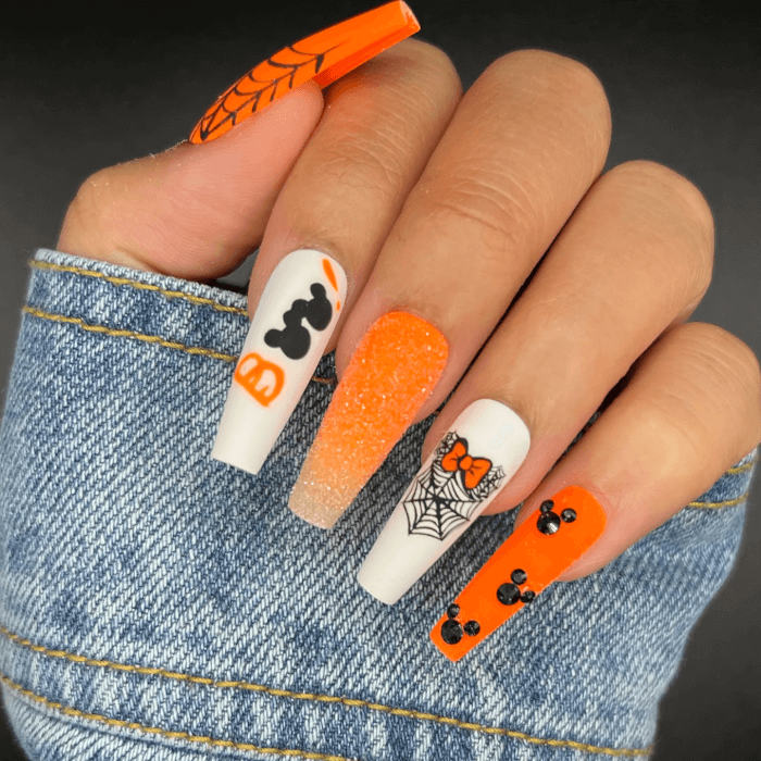 20 Halloween Nails Way Too Pretty To Be Scary - 163