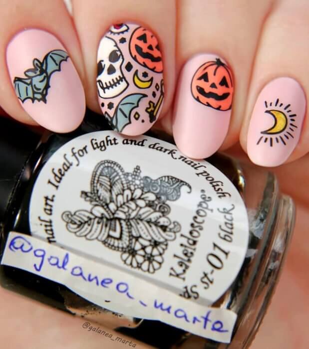 20 Halloween Nails Way Too Pretty To Be Scary - 139