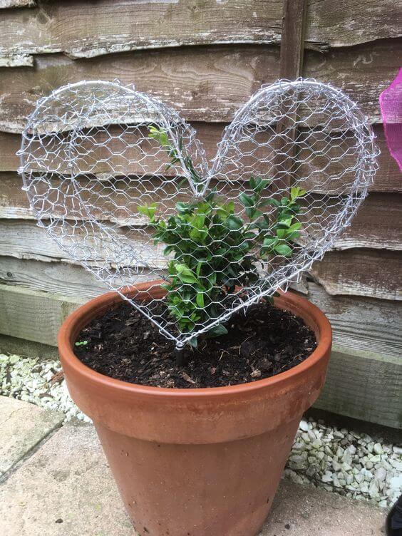 20 Creative Garden Ideas Made From Wire - 129