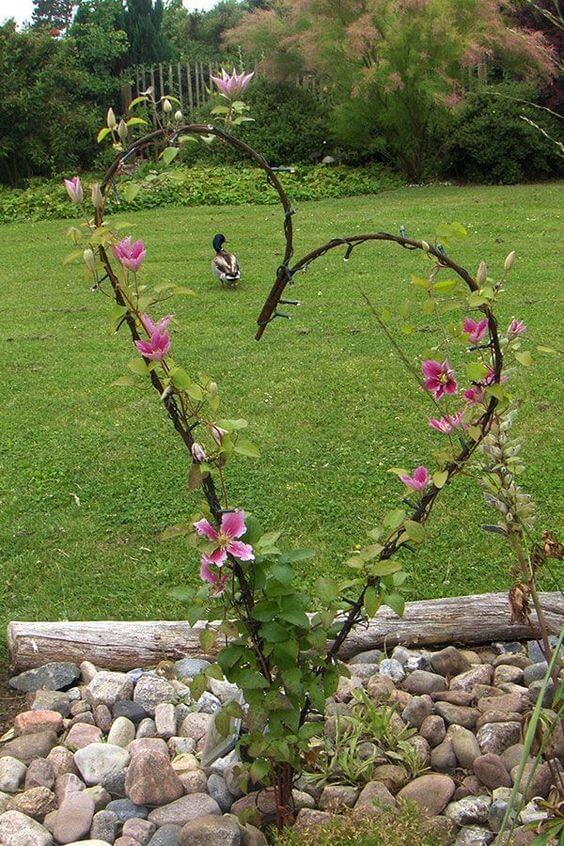 20 Creative Garden Ideas Made From Wire - 161