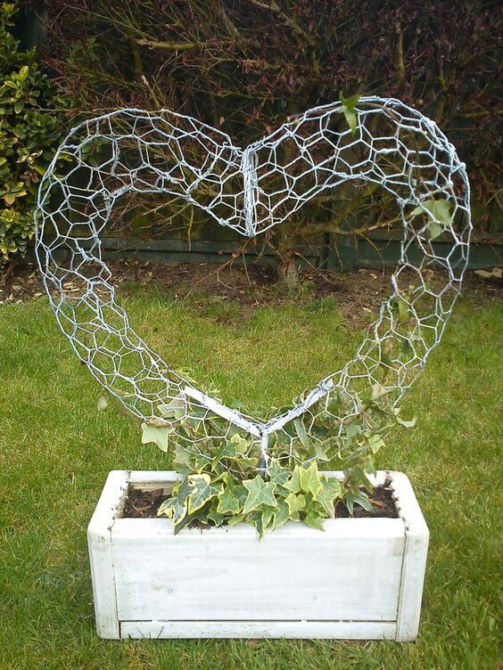 20 Creative Garden Ideas Made From Wire - 163