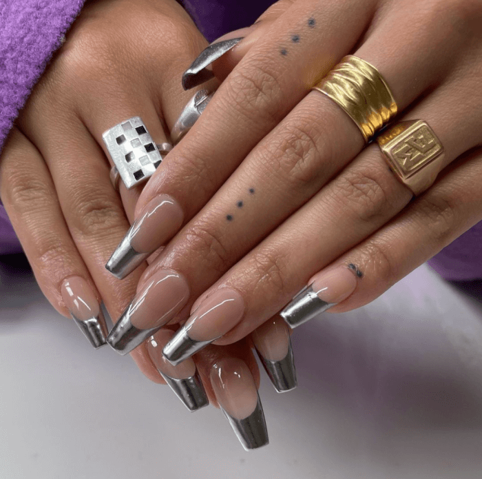 30 Modern Nail Trends To Screenshot Before Your Next Manicure - 239