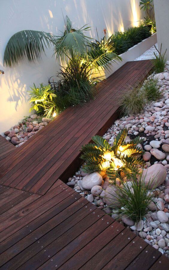 20 Shimmering Outdoor Deck Design Ideas - 157