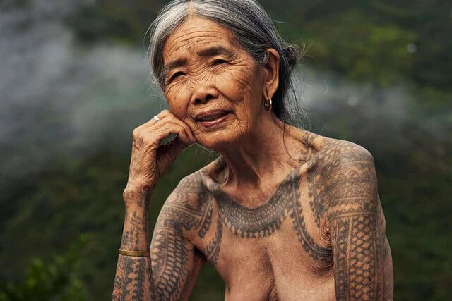 Meet Ms. Whang-Od, The Oldest And The Only "Mambabatok" Tattoo Artist Left In Philippines - 55