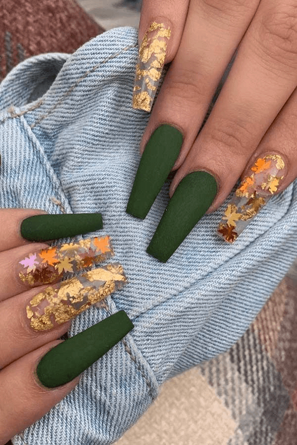 Try 5 Warm Nail Colors To Embrace The Fall - 193