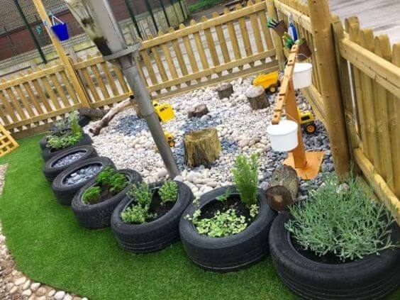 24 Useful Home And Garden Ideas Using Old Tires - 195