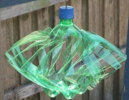 25 Fun and Practical Plastic Bottle Crafts For Home And Garden - 201