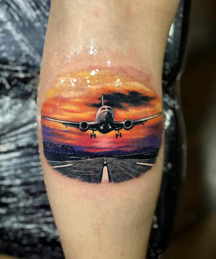 Look At The Most Attractive Airplane Tattoo Specifically Designed For Travel Lovers - 145