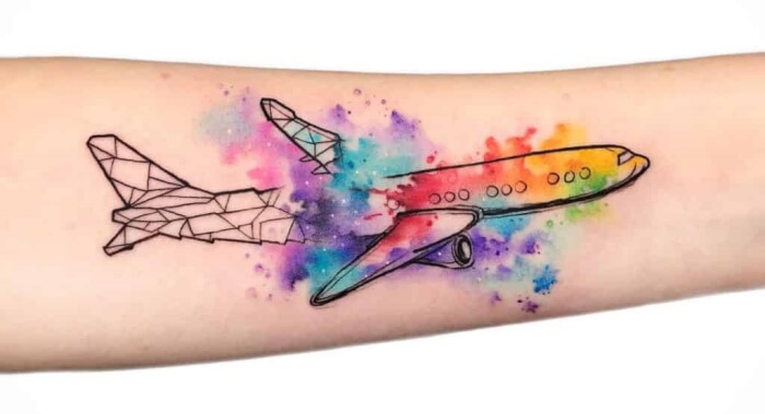 Look At The Most Attractive Airplane Tattoo Specifically Designed For Travel Lovers - 129