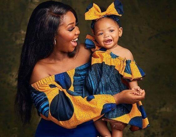 Make Your Moment With Top 15 Cute Mommy-Daughter Matching Outfits - 103