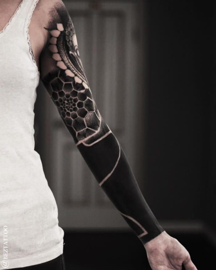 Take A Look At This Collection Of Captivating Solid Black Tattoos - 155
