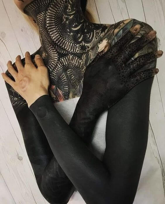 Take A Look At This Collection Of Captivating Solid Black Tattoos - 157