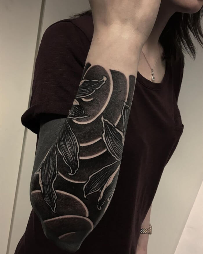Take A Look At This Collection Of Captivating Solid Black Tattoos - 169
