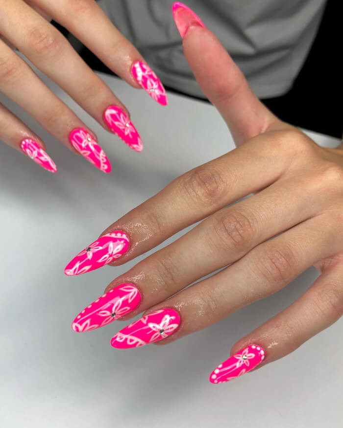 Top 30 Spectacular Nail Art In Pink For You To Look Like A Million Dollars - 265
