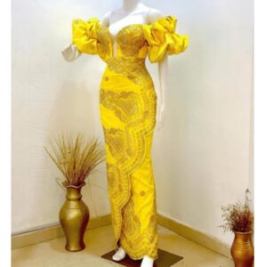 Top Dazzling Yellow Aso Ebi Outfits For African Women That’ll Make Your Eyes On Stalks - 97