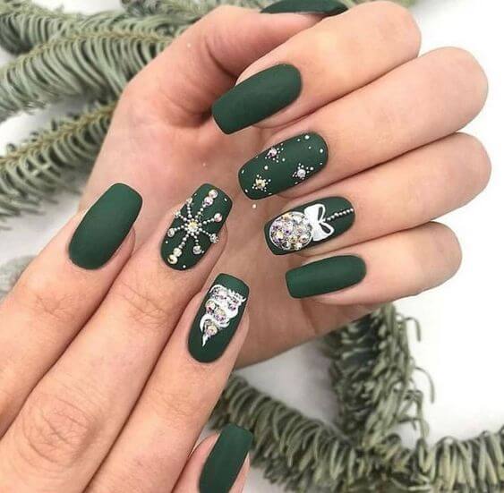 Emerald Green Short Nails