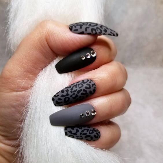 Black Leopard Print Nails