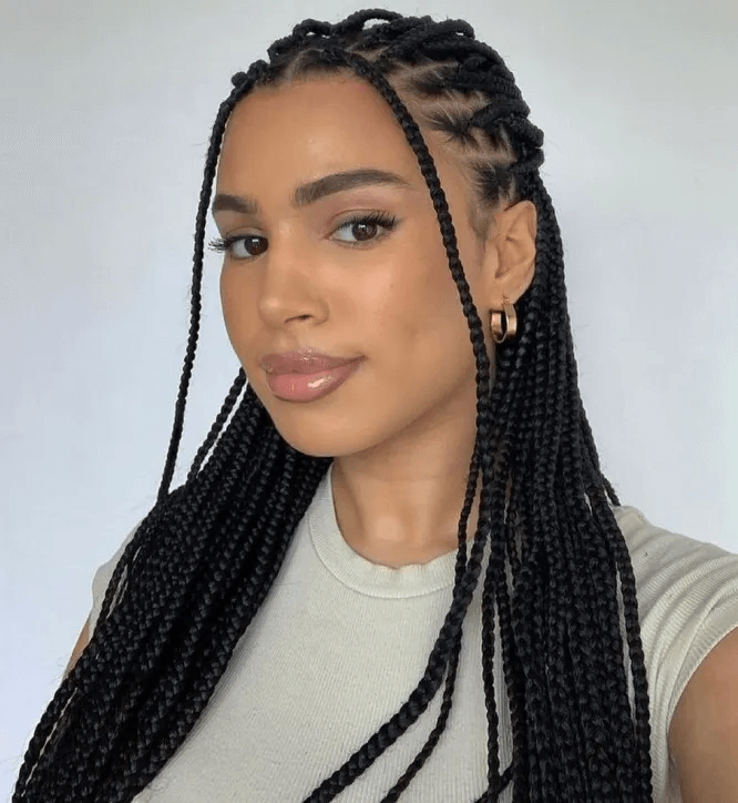 Classy Half-Up Knotless Braids