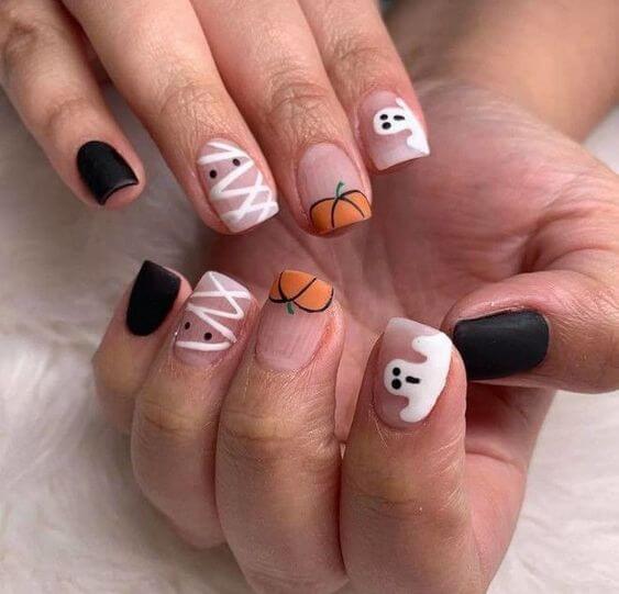 Short, Black Halloween Nails