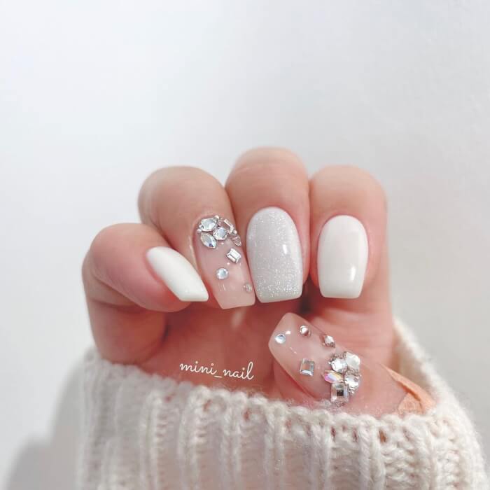 Blingy white nails for Christmas 