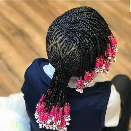 Be The Center Of Your College Friends' Attention With These Astonishing African Braids - 233