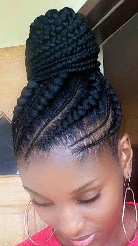 Be The Center Of Your College Friends' Attention With These Astonishing African Braids - 189