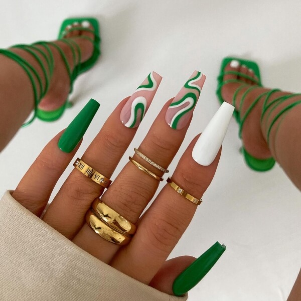 Summer Neon Green Nails 