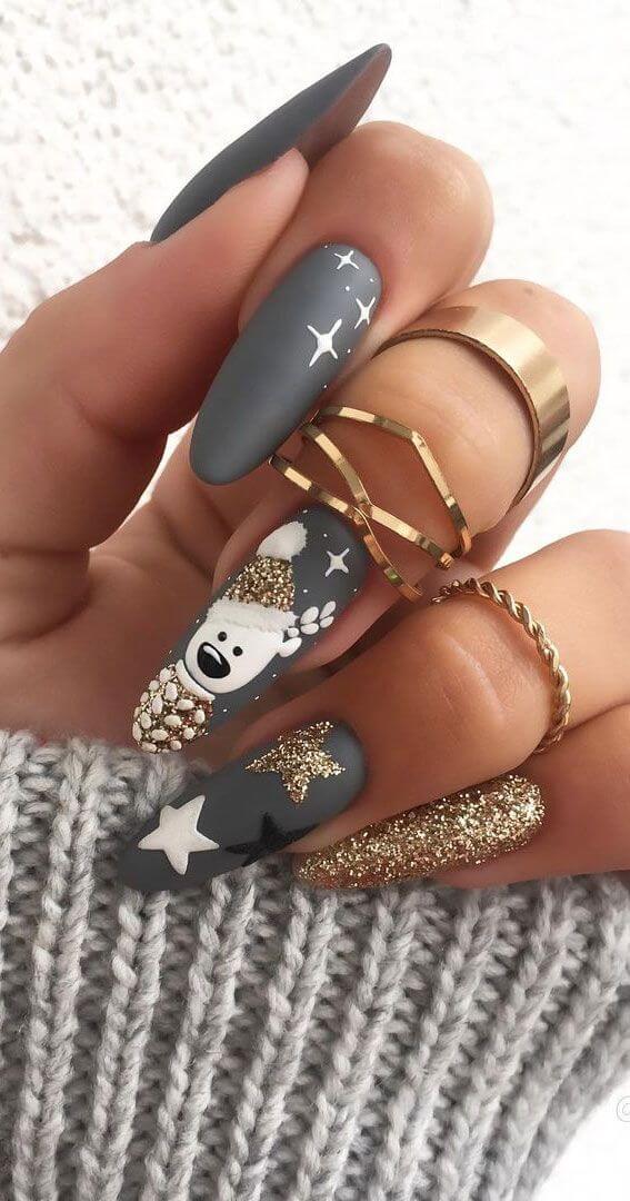 Gold Christmas Nails