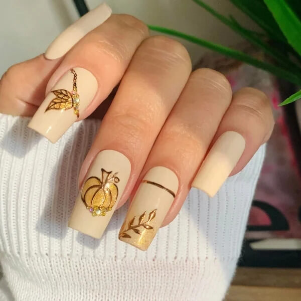 Thanksgiving Coffin Nails