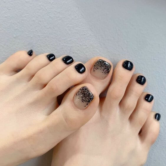 Black Toe Nails