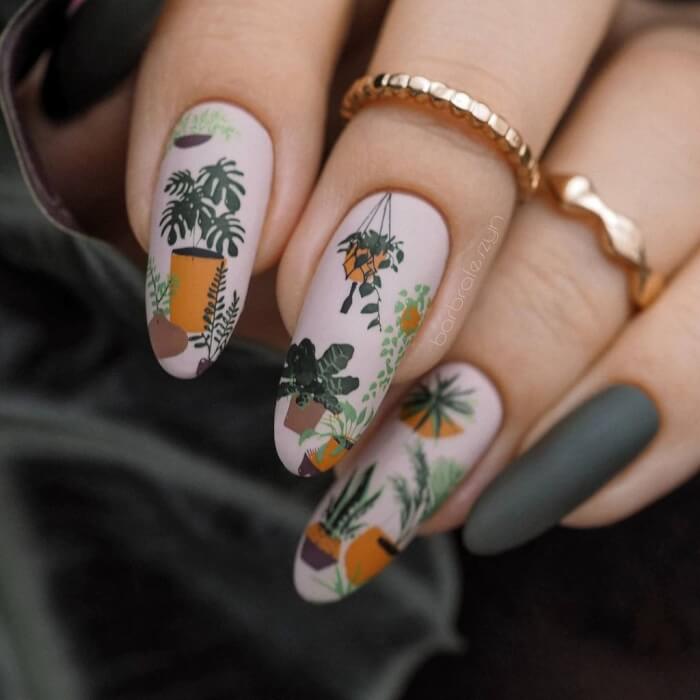 Forest Green Fall Nails