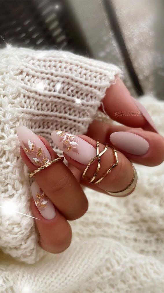 Gold And Pink Nails