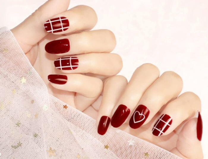 20+ Shining Red Nail Designs That You Should Try Once In 2022 - 159