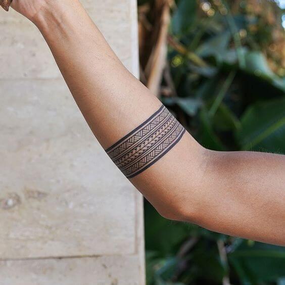 30+ Bracelet Tattoos For A Permanent Unique Accessory - 229
