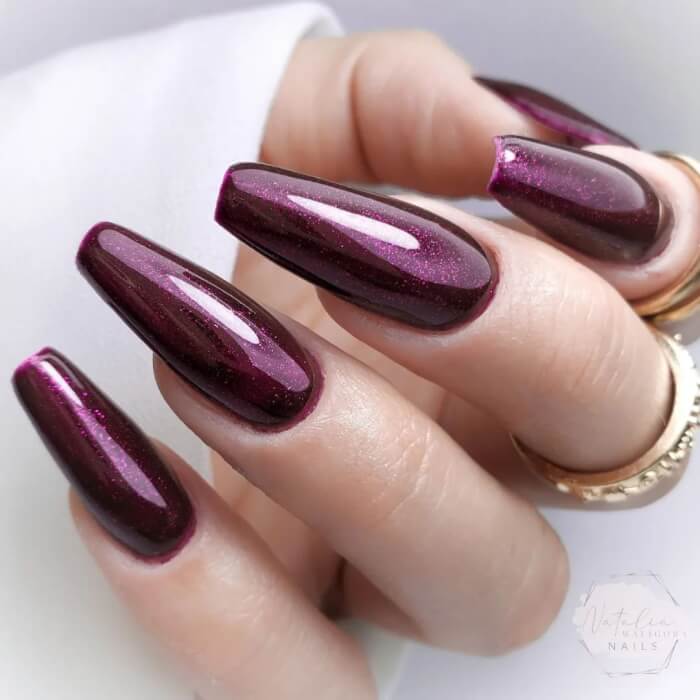Glossy Burgundy Nails 