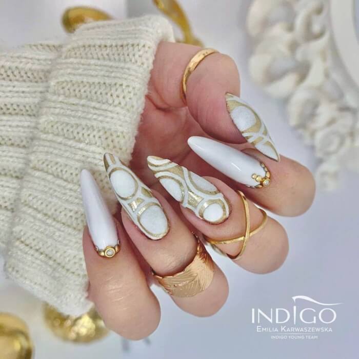 White & Golden Nails