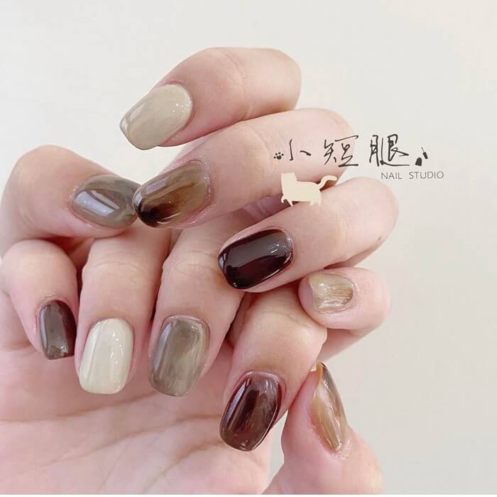 Different Shades Of Brown Nails Short