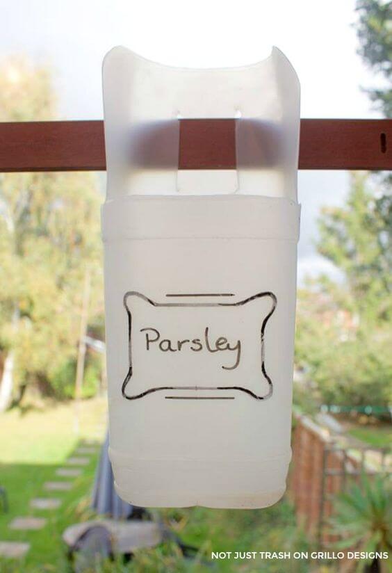 Useful Plastic Milk Jug Crafts Ideas For Your Home And Garden - 123