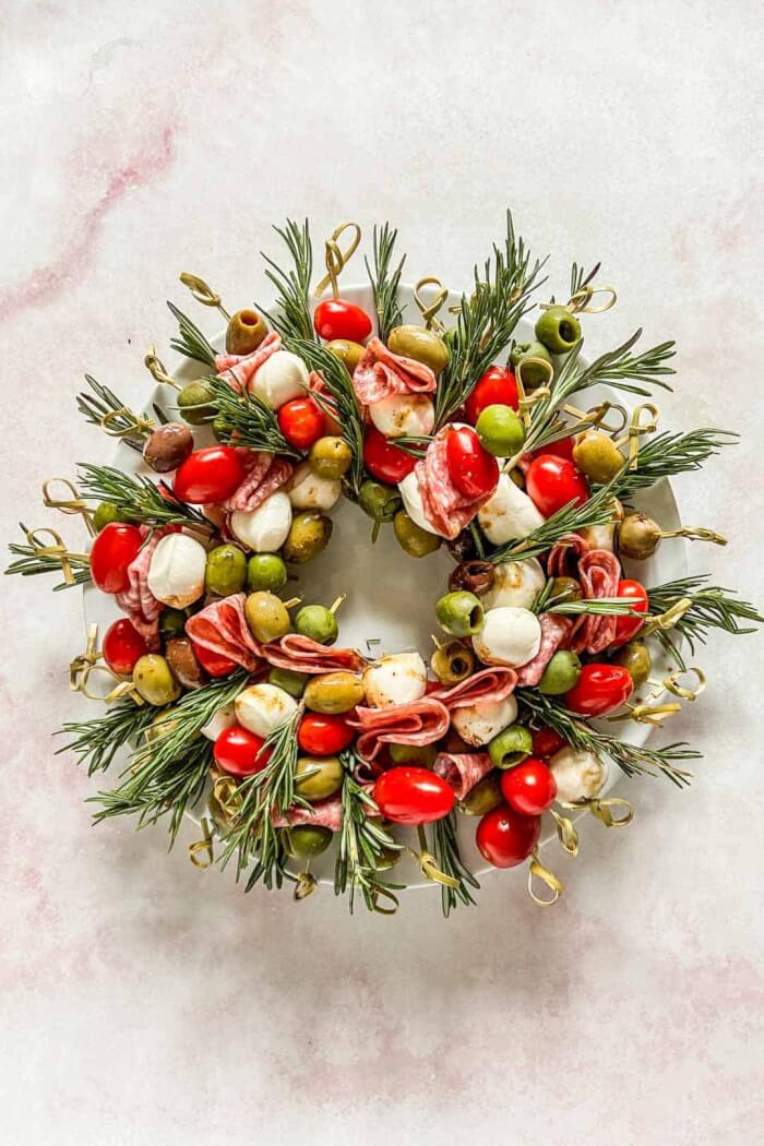 25 Easiest Recipes To Make Charcuterie Wreath On Christmas Holiday